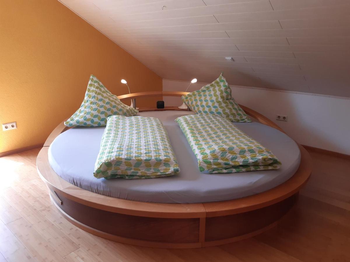 Lochenblick Apartment *